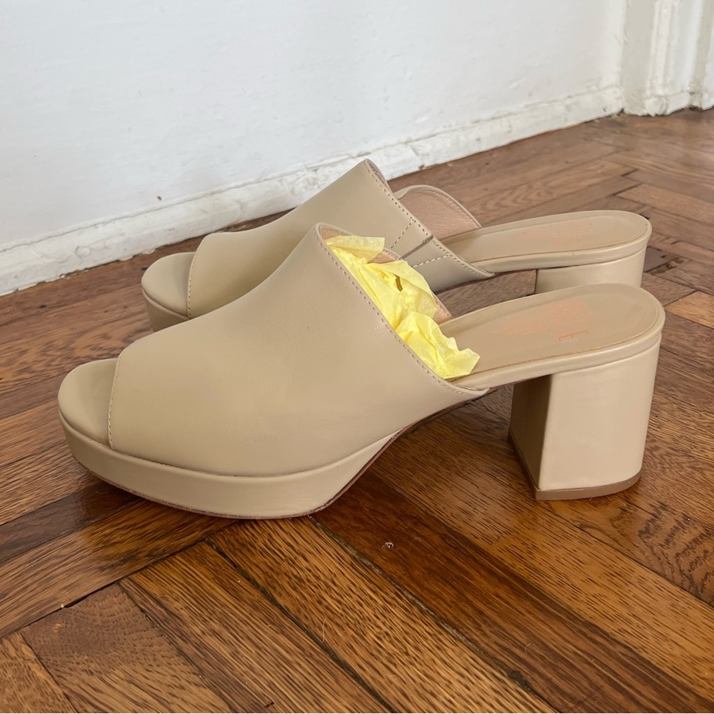 Charlotte Stone Rian Platform Sandals (Shell)